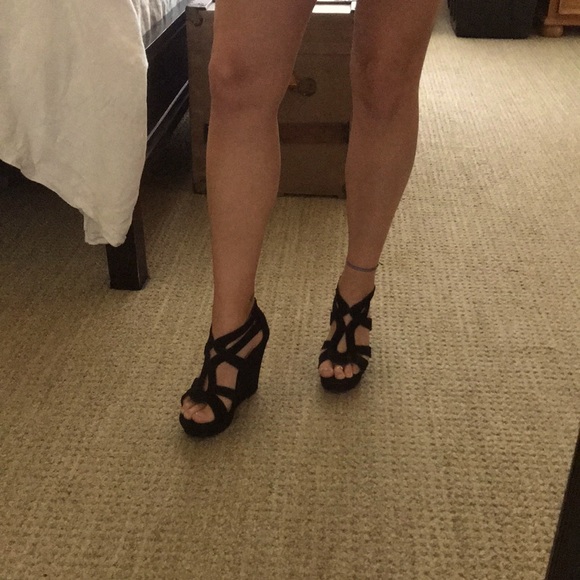 Black suade wedges - Picture 4 of 5